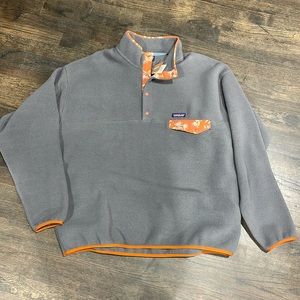 Brand new with tags Patagonia Synchilla pullover fleece in forge grey, size XXL